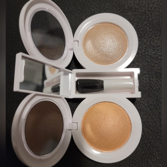 ❌️SOLD -⭐️$5 or FREE - HARD CANDY HIGHLIGHTER DUO - Picture 2 of 4